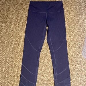 Lululemon Emerge Renewed Crop *Full-On Luon Shine Dot Black Grape